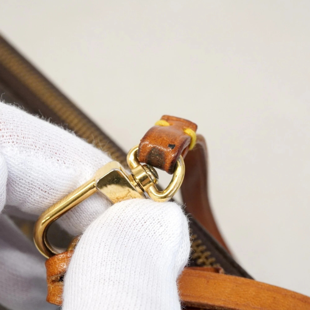 LOUIS VUITTON Authentic Brown Monogram Pochette Pouch - Picture 7 of 9